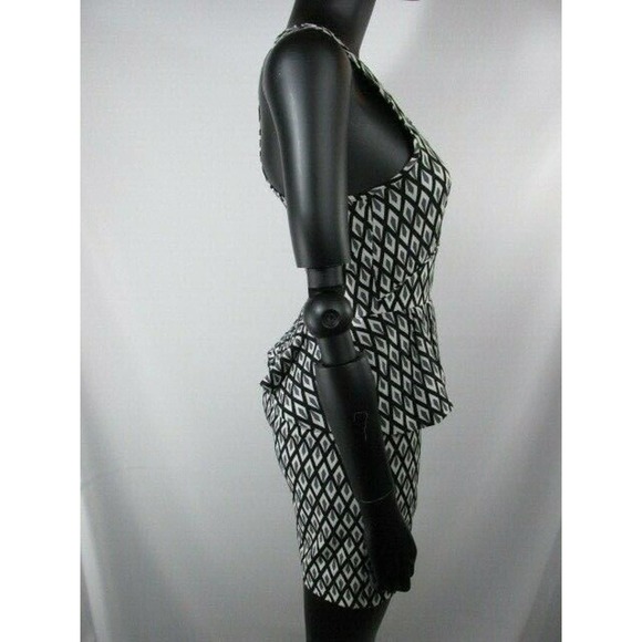 TopShop Drop Peplum Waist Midi Dress - Picture 8 of 12